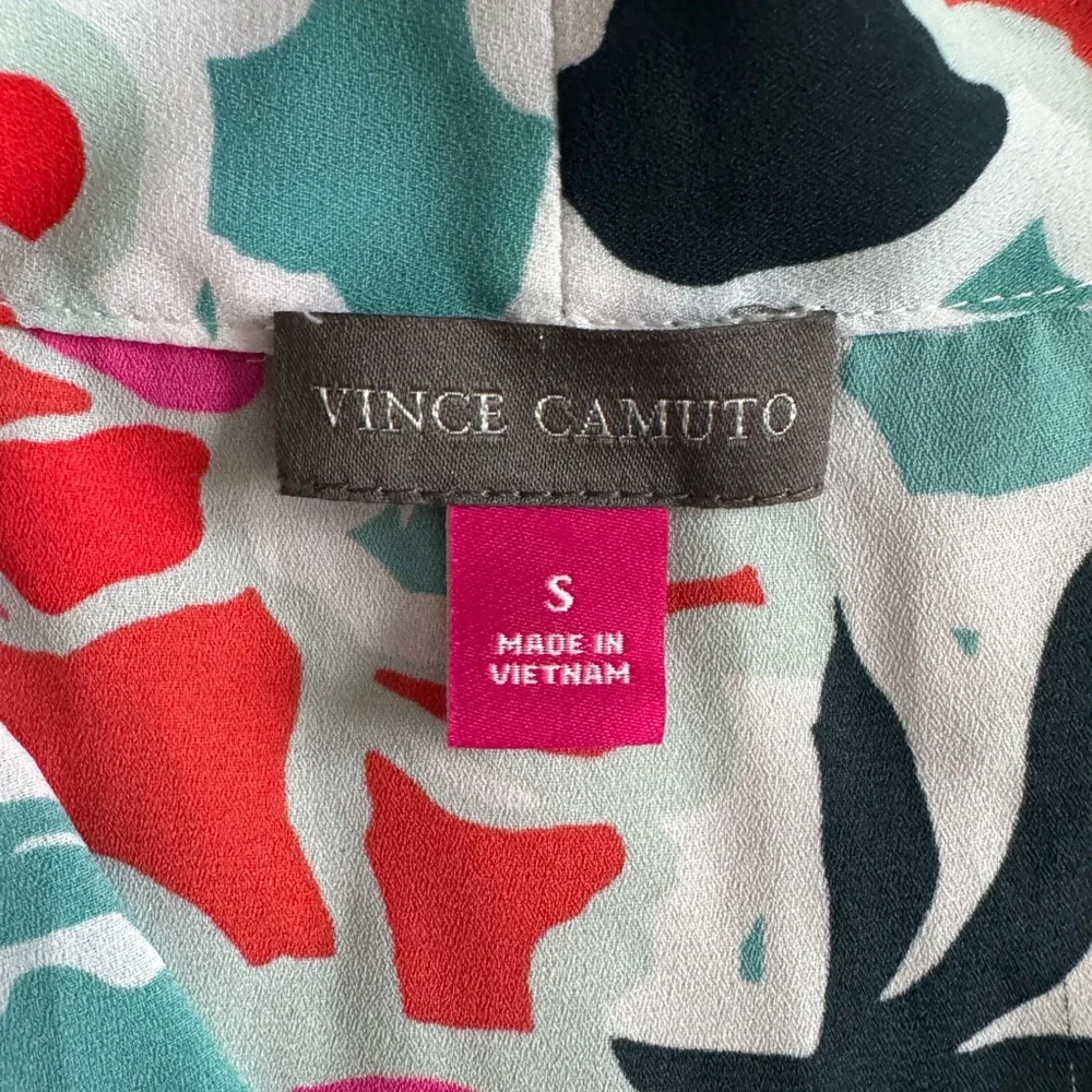 Vince Camuto Floral Sleeveless Blouse Teal Pink Red V-Neck Flowy Resort Top S - Picture 6 of 7
